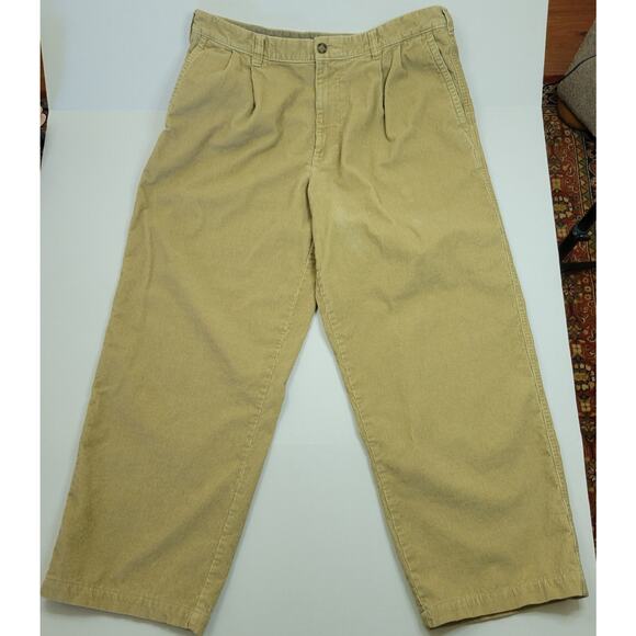 LL Bean Double L Natural Fit Wide Wale Corduroy Pleated Tan Pants Strt Leg 38/28 - Picture 1 of 4